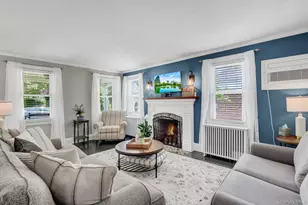 147 Sydney Ave, Malverne, NY 11565 - Photo 9