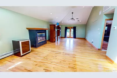 41 Westbrook Lane, Roosevelt, NY 11575 - Photo 17