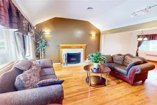 41 Westbrook Ln, Roosevelt, NY 11575 - Photo 9