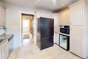 41 Westbrook Ln, Roosevelt, NY 11575 - Photo 13