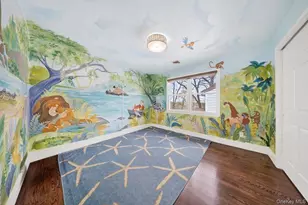 71-12 242nd St, Little Neck, NY 11362 - Photo 33