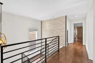 71-12 242nd St, Little Neck, NY 11362 - Photo 23