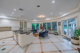 20 Astro Pl, Dix Hills, NY 11746 - Photo 7