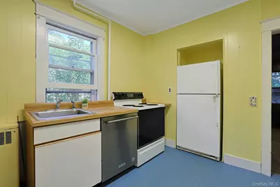 37 Orchard Street, Pleasantville, NY 10570 - Photo 13