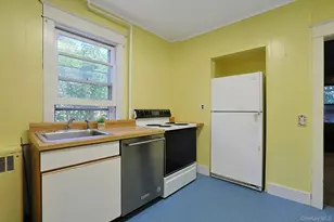 37 Orchard St, Pleasantville, NY 10570 - Photo 13