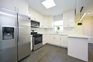 202-45 Rocky Hill Rd, Bayside, NY 11361 - Photo 9