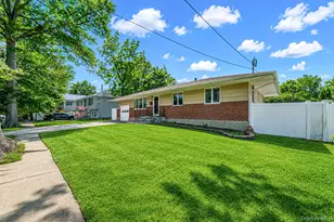 156 Wicks Rd, Commack, NY 11725 - Photo 3