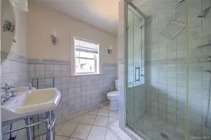 159 Magnolia Blvd, Long Beach, NY 11561 - Photo 37