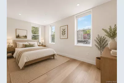 910 E 226th Street, Bronx, NY 10466 - Photo 3