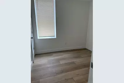 910 E 226th Street, Bronx, NY 10466 - Photo 7