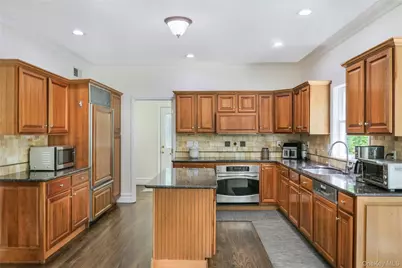 25 Esplanade Drive, Patchogue, NY 11772 - Photo 9