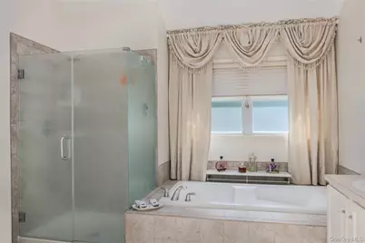 25 Esplanade Drive, Patchogue, NY 11772 - Photo 21