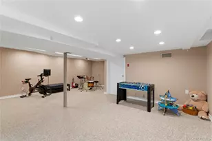 155 Birch Dr, East Hills, NY 11576 - Photo 25