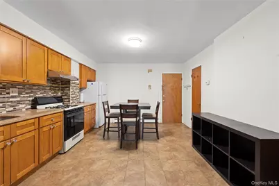 7442 43rd Avenue, Elmhurst, NY 11373 - Photo 5