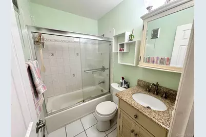 1 Aspen Court #1A, Coram, NY 11727 - Photo 9