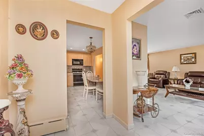 147-58 7th Avenue, Whitestone, NY 11357 - Photo 5