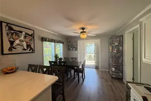 1661 Old Country, Riverhead, NY 11901 - Photo 19
