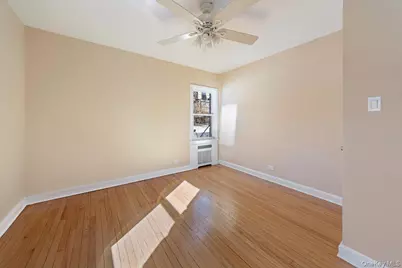 57 Putnam Avenue, Yonkers, NY 10705 - Photo 9