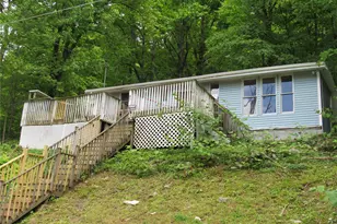 27 Lake Claire Dr, Middletown, NY 10940 - Photo 3
