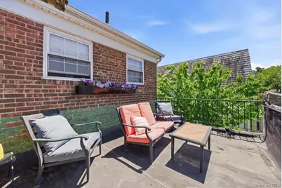 51 Cumberland Drive, Yonkers, NY 10704 - Photo 27