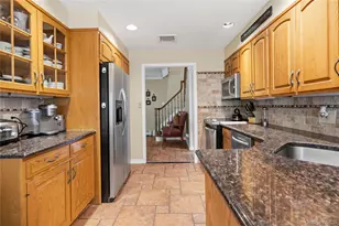 11 Edison Dr, South Huntington, NY 11746 - Photo 13