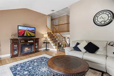11 Edison Drive, South Huntington, NY 11746 - Photo 27