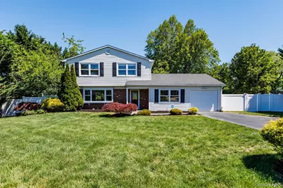 29 Segatogue Lane, South Setauket, NY 11720 - Photo 1