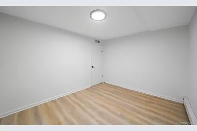 14225 250th Street, Rosedale, NY 11422 - Photo 27