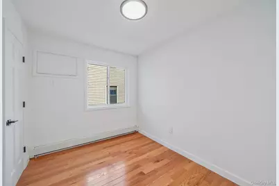 14225 250th Street, Rosedale, NY 11422 - Photo 17