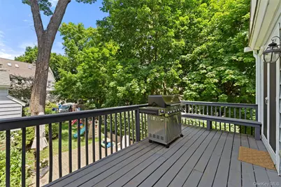 33 Merriam Avenue, Bronxville, NY 10708 - Photo 9