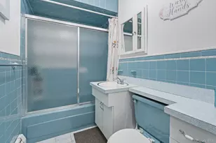 47 Forge Ln, Levittown, NY 11756 - Photo 19