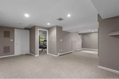 2211 Crompond Road, Yorktown Heights, NY 10598 - Photo 25