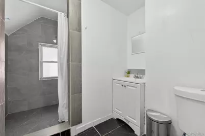 151 Saw Mill River Rd Aka 151 S Central Ave, Elmsford, NY 10523 - Photo 19