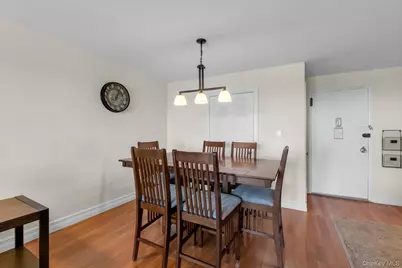 125-10 Queens Boulevard #2106, Kew Gardens, NY 11415 - Photo 5