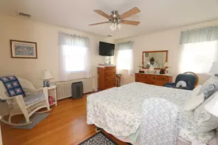 1054 Tulip Ave, Franklin Square, NY 11010 - Photo 11