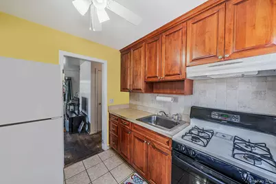124 Washington Avenue, Valley Stream, NY 11580 - Photo 11