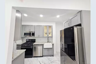 455 E 43rd Street, Brooklyn, NY 11203 - Photo 9