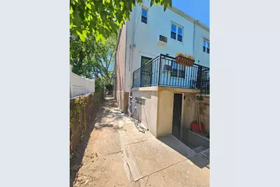 455 E 43rd Street, Brooklyn, NY 11203 - Photo 29