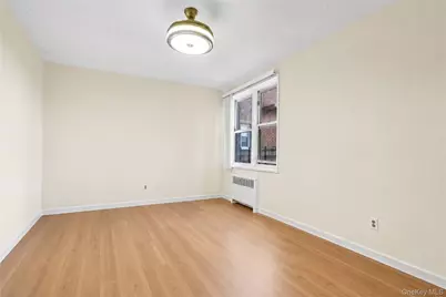 28-02 Parsons Boulevard #4E, Flushing, NY 11354 - Photo 9