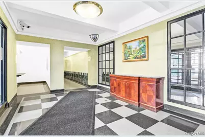 28-02 Parsons Boulevard #4E, Flushing, NY 11354 - Photo 19