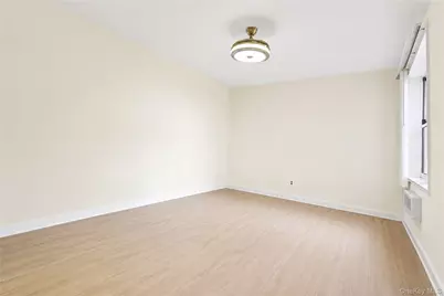 28-02 Parsons Boulevard #4E, Flushing, NY 11354 - Photo 11