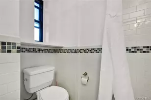 150-29 72nd Rd, Flushing, NY 11367 - Photo 13