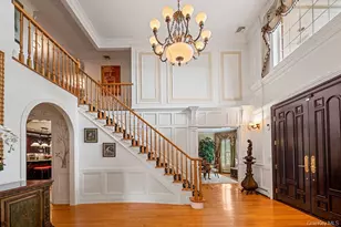 4 Point Crescent, Whitestone, NY 11357 - Photo 7