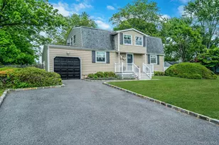 43 College Dr, Stony Brook, NY 11790 - Photo 3