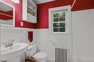 30 Orchard Park, Poughkeepsie, NY 12603 - Photo 17