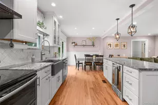 30 Orchard Park, Poughkeepsie, NY 12603 - Photo 3