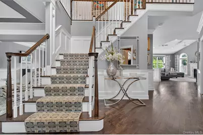 10 Sandlewood Circle, Hopewell Junction, NY 12533 - Photo 5