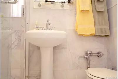 118-11 84th Avenue #503, Kew Gardens, NY 11415 - Photo 25