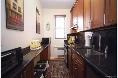 118-11 84th Avenue #503, Kew Gardens, NY 11415 - Photo 13