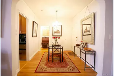 118-11 84th Avenue #503, Kew Gardens, NY 11415 - Photo 11